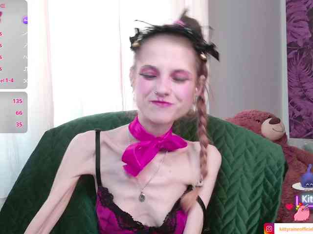 KittyRaine webcam