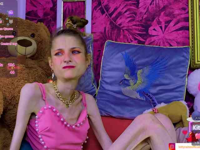 KittyRaine webcam