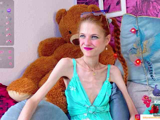 KittyRaine webcam