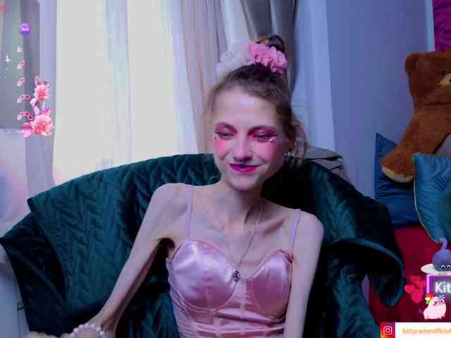 KittyRaine webcam