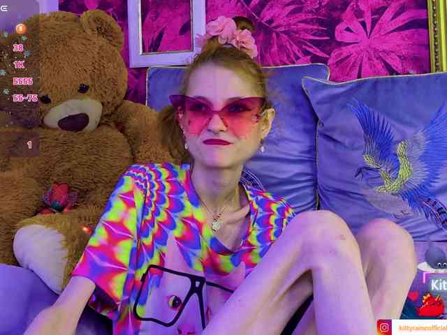 KittyRaine webcam