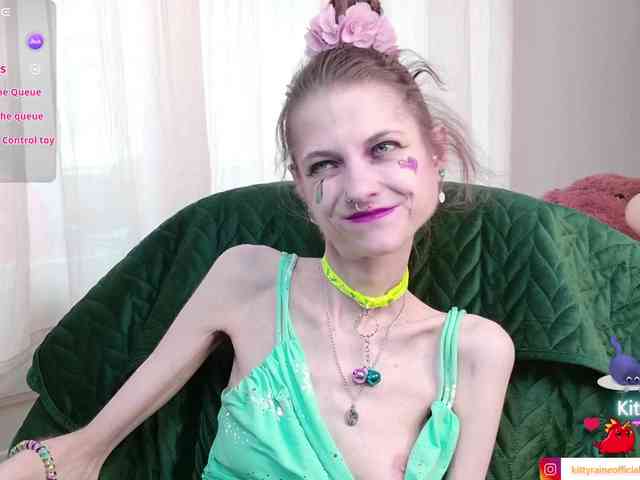 KittyRaine webcam