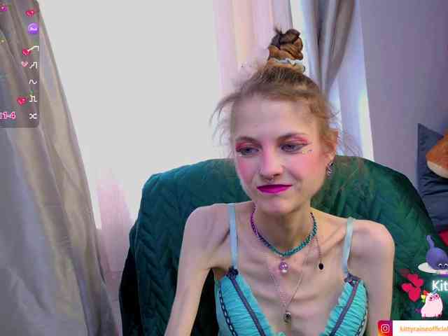 KittyRaine webcam
