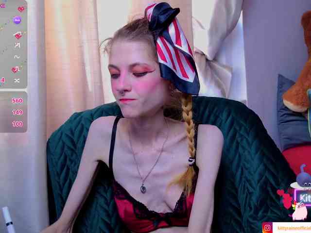 KittyRaine webcam