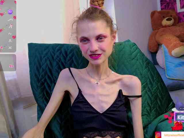 KittyRaine webcam