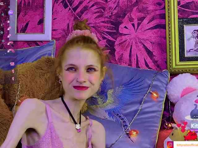 KittyRaine webcam
