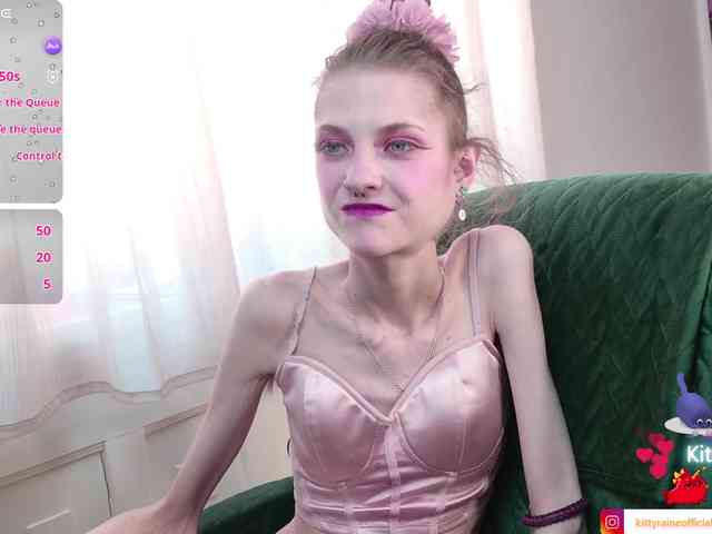 KittyRaine webcam
