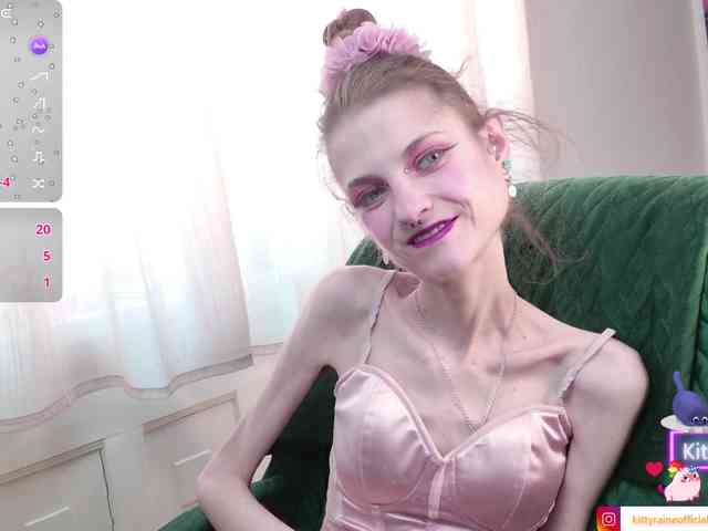 KittyRaine webcam