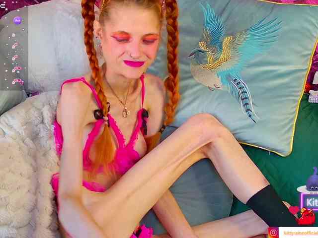 KittyRaine webcam