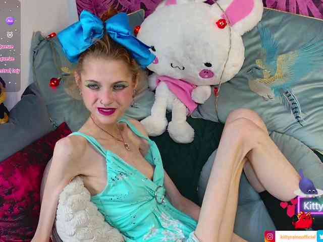 KittyRaine webcam