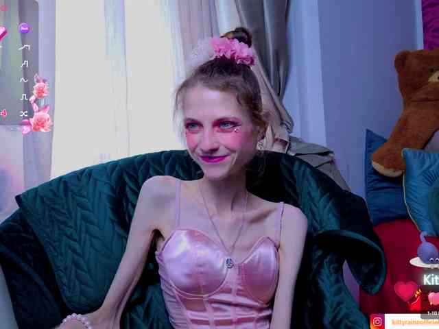 KittyRaine webcam