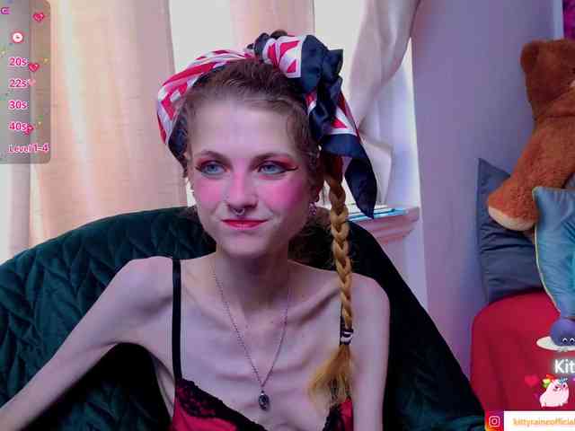 KittyRaine webcam