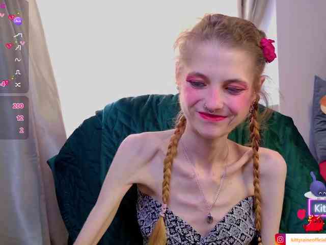 KittyRaine webcam