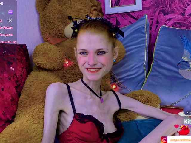 KittyRaine webcam