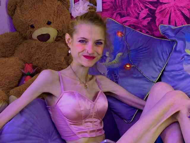 KittyRaine KittyRaine
