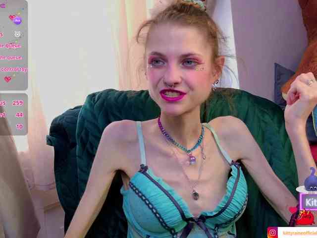KittyRaine webcam
