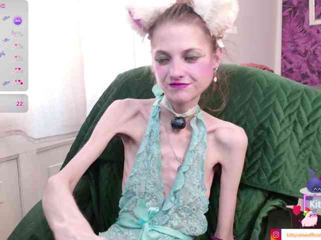 KittyRaine webcam