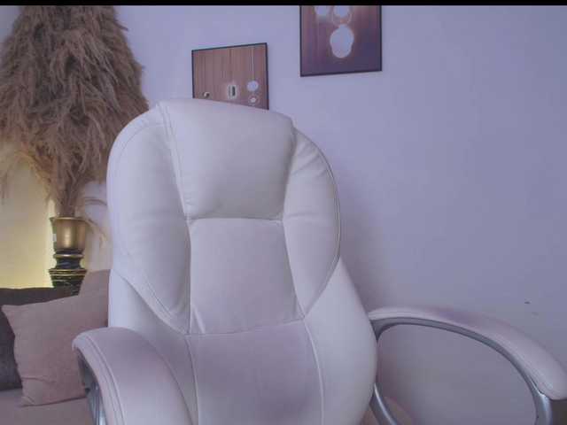 Octaviarouse live webcam show