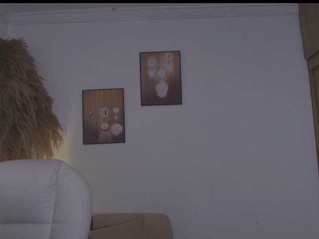 Octaviarouse live cam on BongaCams