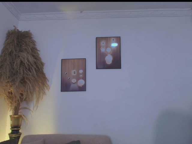 Octaviarouse live cam on BongaCams