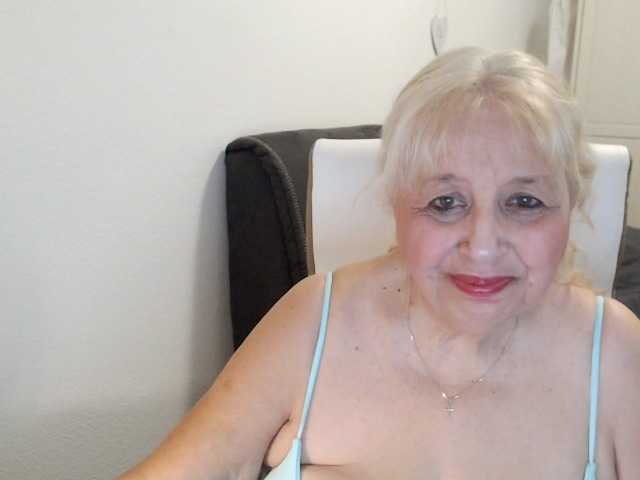SusiLife live webcam show