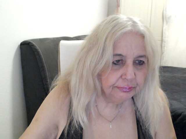 SusiLife's BongaCams show and profile