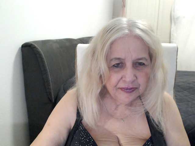 SusiLife's BongaCams show and profile