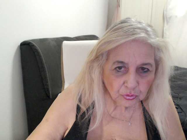 SusiLife's BongaCams show and profile