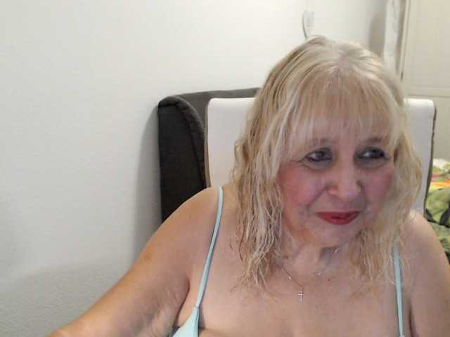 SusiLife live webcam show