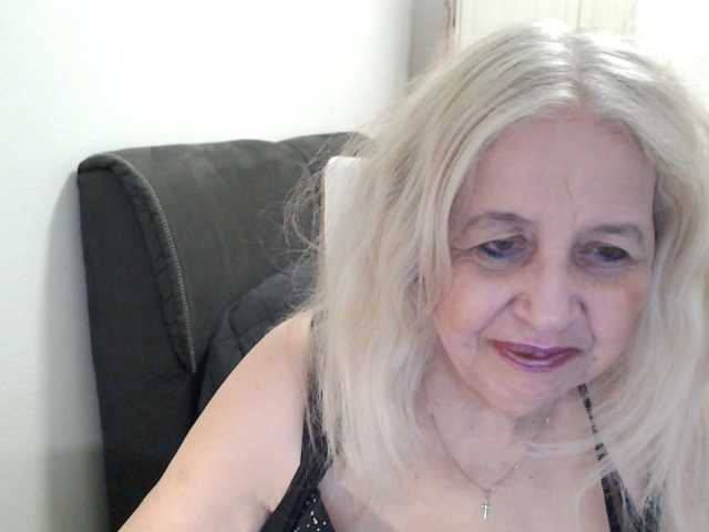 SusiLife's BongaCams show and profile