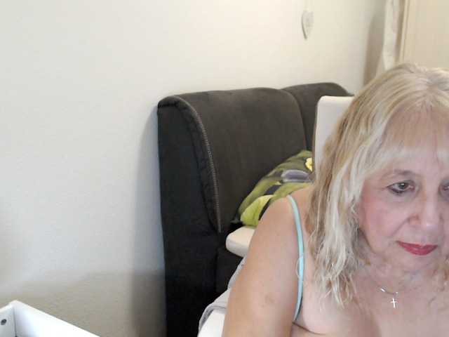 SusiLife live webcam show