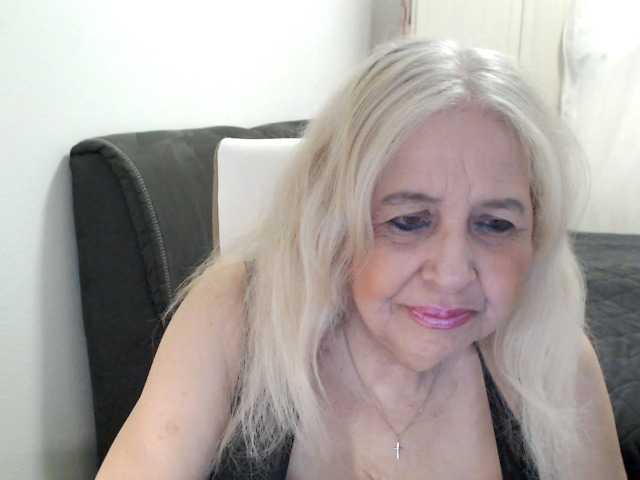 SusiLife's BongaCams show and profile