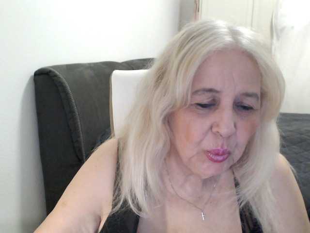 SusiLife's BongaCams show and profile