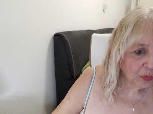 SusiLife live webcam show