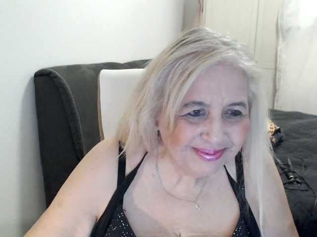 SusiLife's BongaCams show and profile