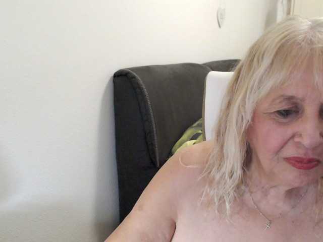 SusiLife live webcam show