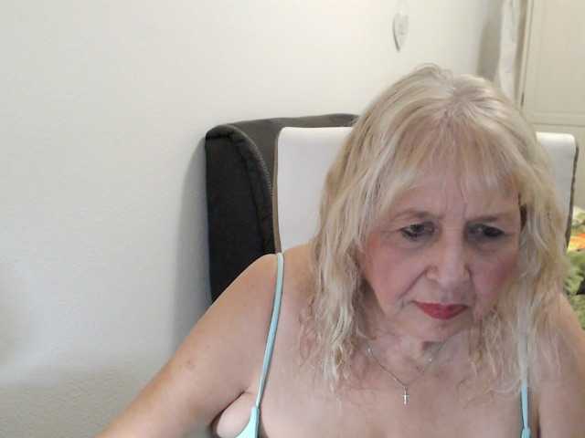 SusiLife live webcam show
