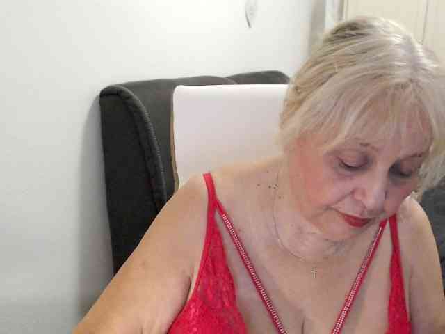 SusiLife Live Webcam on BongaCams