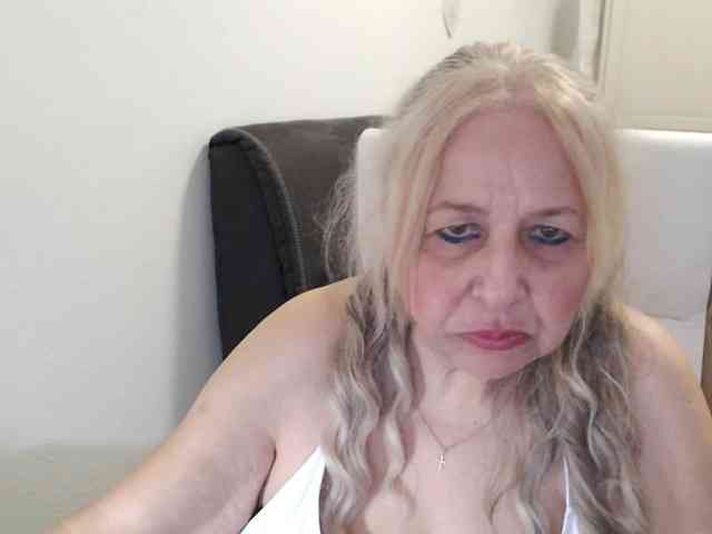SusiLife Live Webcam on BongaCams