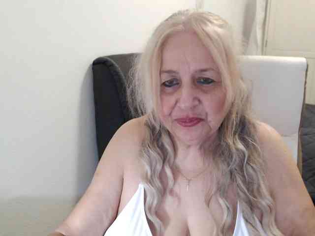 SusiLife Live Webcam on BongaCams