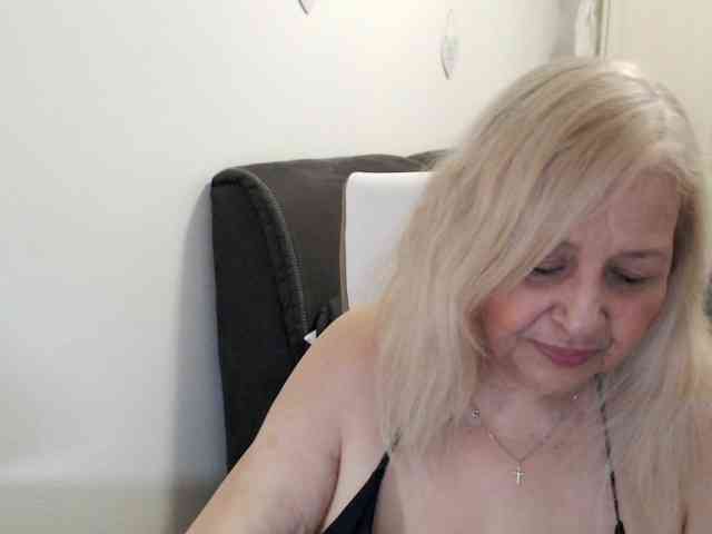 SusiLife Live Webcam on BongaCams
