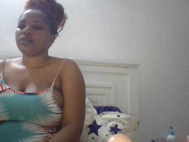 Jabera live cam on BongaCams