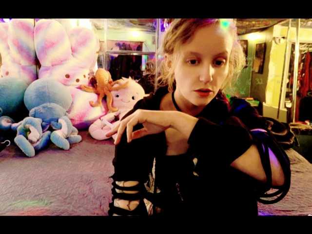 Meateater7455 live cam on BongaCams