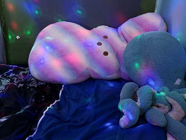 Meateater7455 live cam on BongaCams