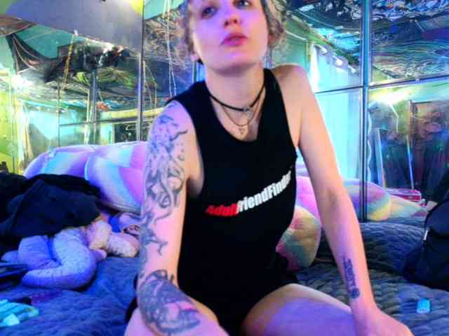 Meateater7455 webcam
