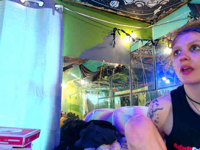 Meateater7455 webcam