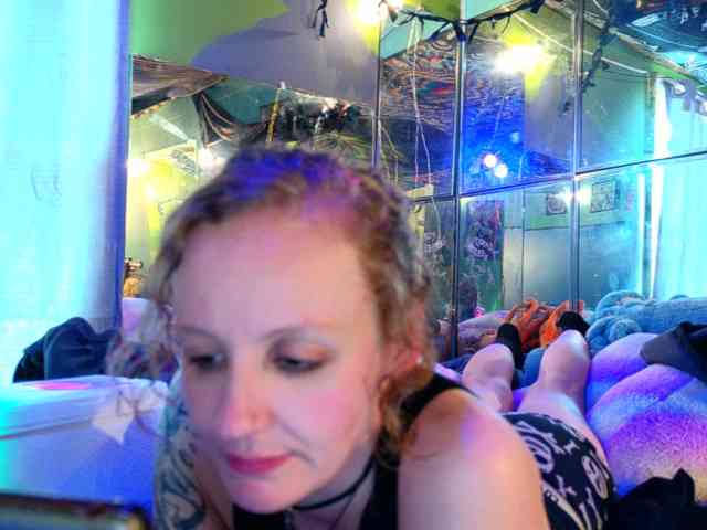 Meateater7455 webcam