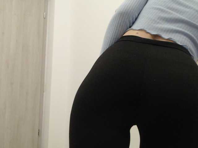 Anabellaa live cam on BongaCams