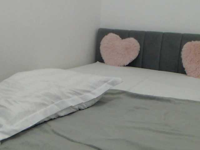 Anabellaana live cam preview