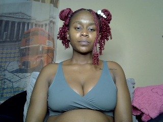 LAYLAAH Porn Show
